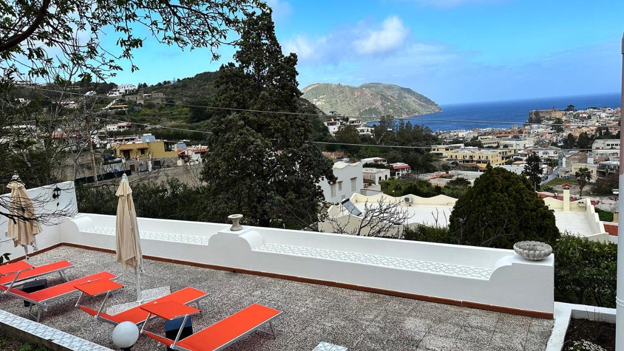 Villa La Milanina Lipari  Bagian luar foto