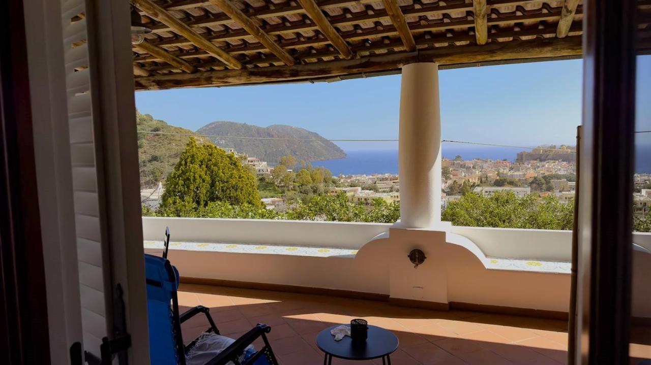 Villa La Milanina Lipari  Bagian luar foto