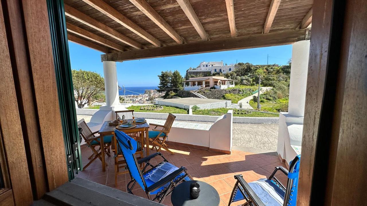 Villa La Milanina Lipari  Bagian luar foto