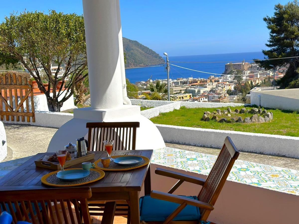 Villa La Milanina Lipari  Bagian luar foto