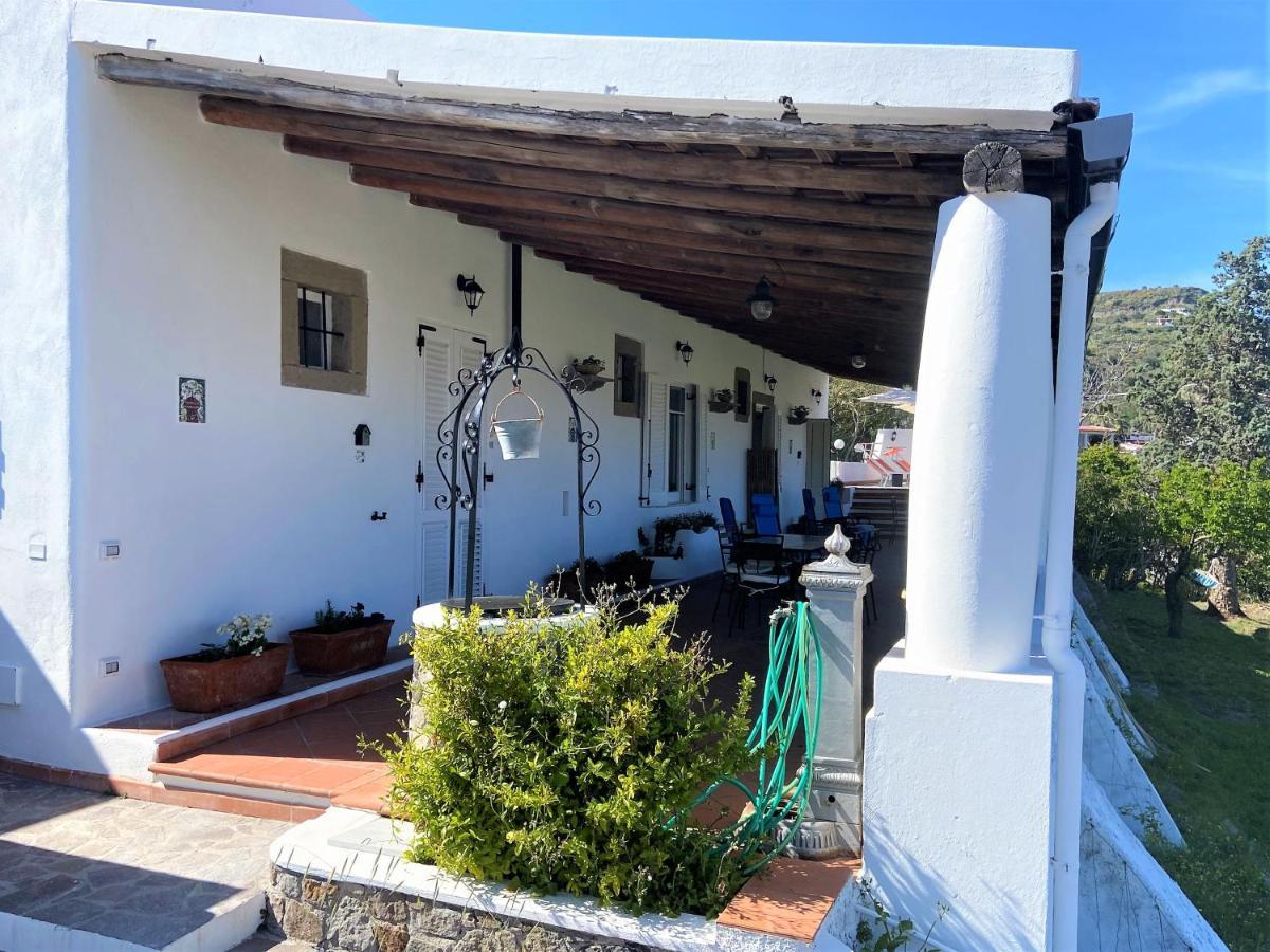 Villa La Milanina Lipari  Bagian luar foto