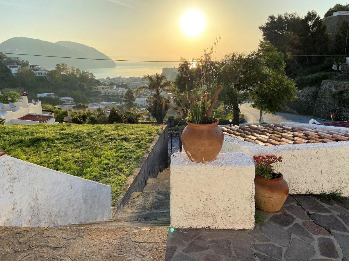 Villa La Milanina Lipari  Bagian luar foto